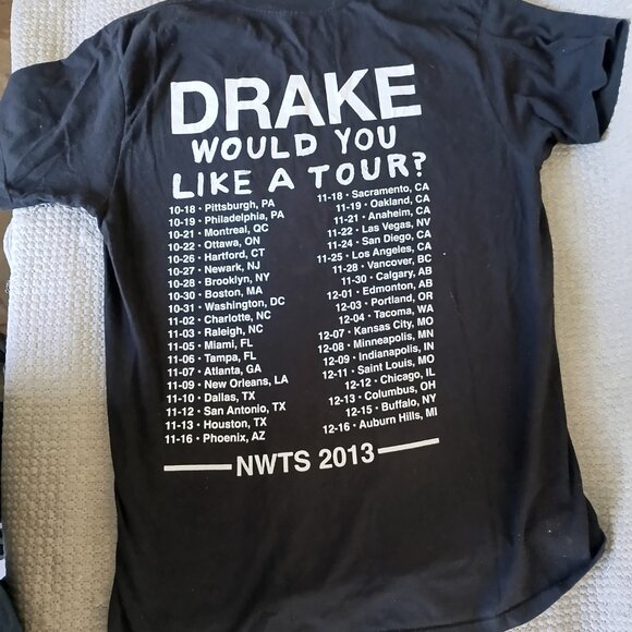 Drake Would You Like A Tour 2013 T Shirt Size Large - Picture 3 of 3